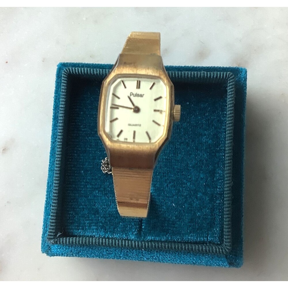 Pulsar V230-5730 Womens Analog Quartz Watch Gold Tone Bracelet V230-5730